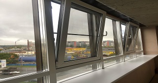 Холодное остекление балкона Нижний Тагил цена от 8301 руб. м/п. за 50 часов